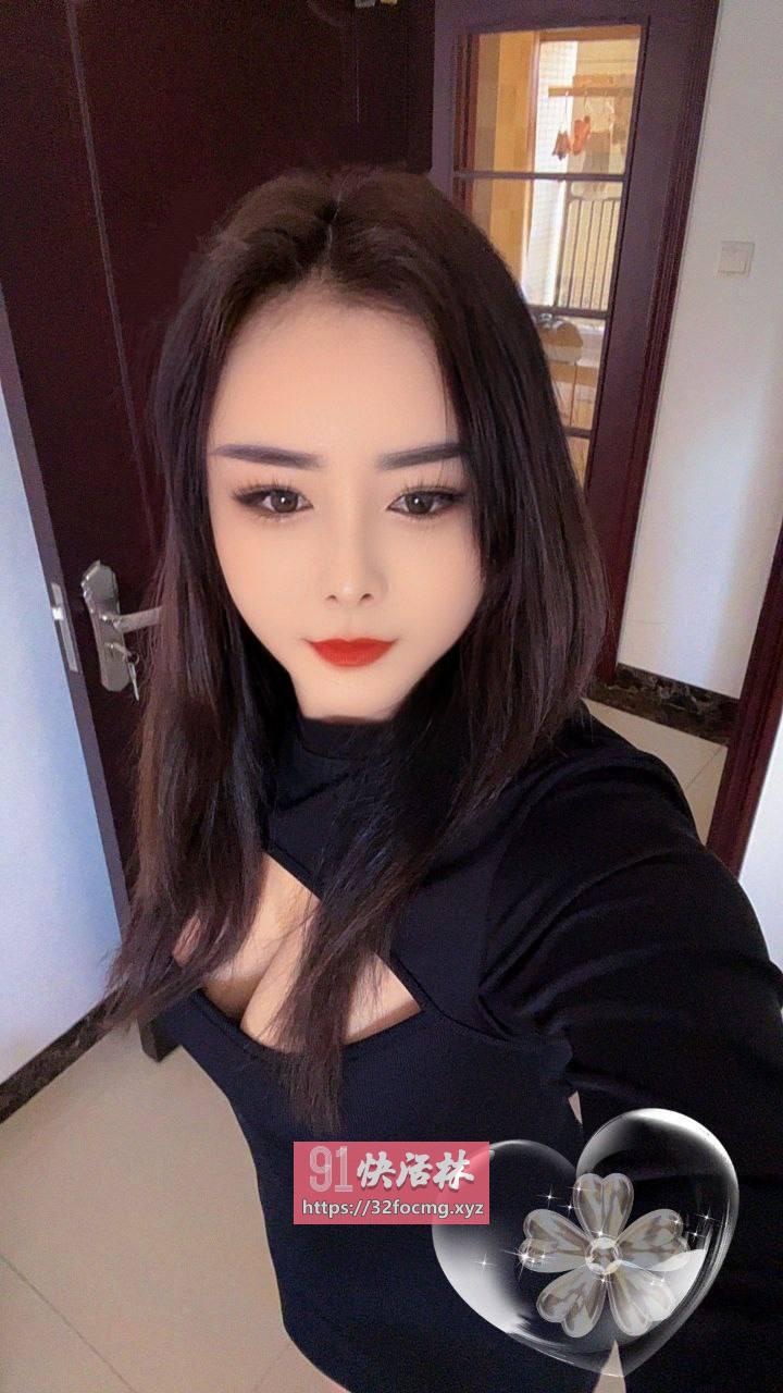 江岸轻熟姐姐