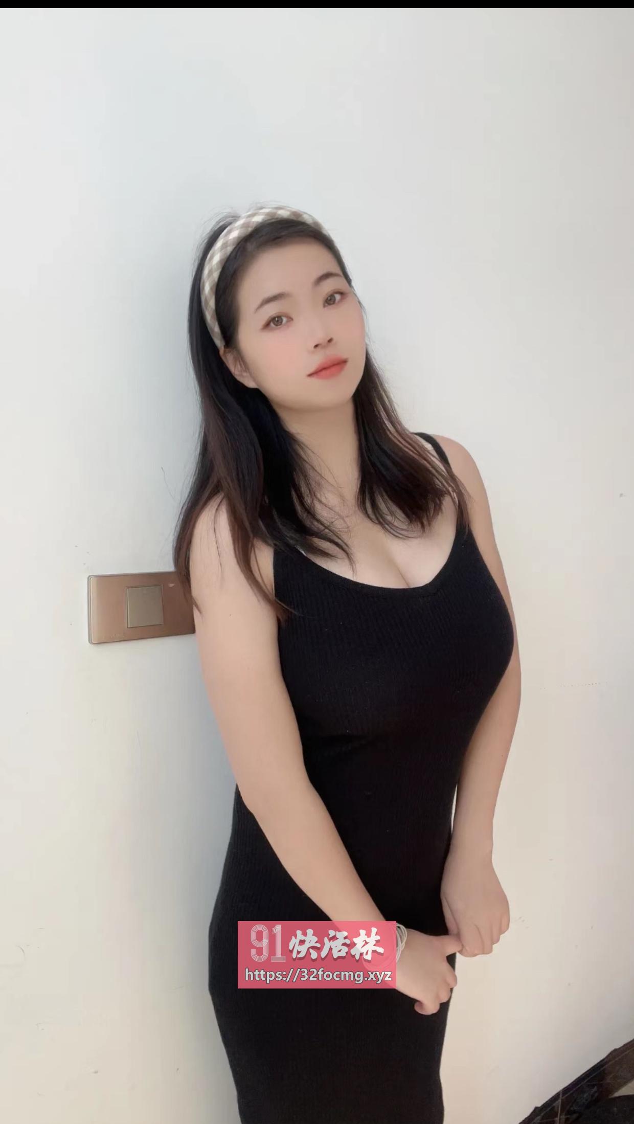 宝安年轻大胸晶晶