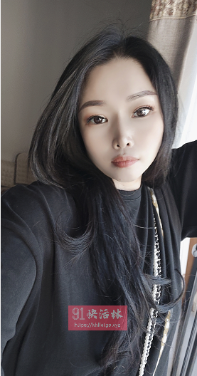 颜值龙华嫚妮