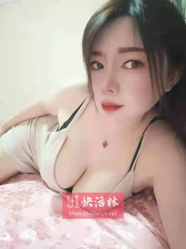 气质小少妇