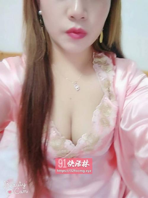 滨海大奶少妇
