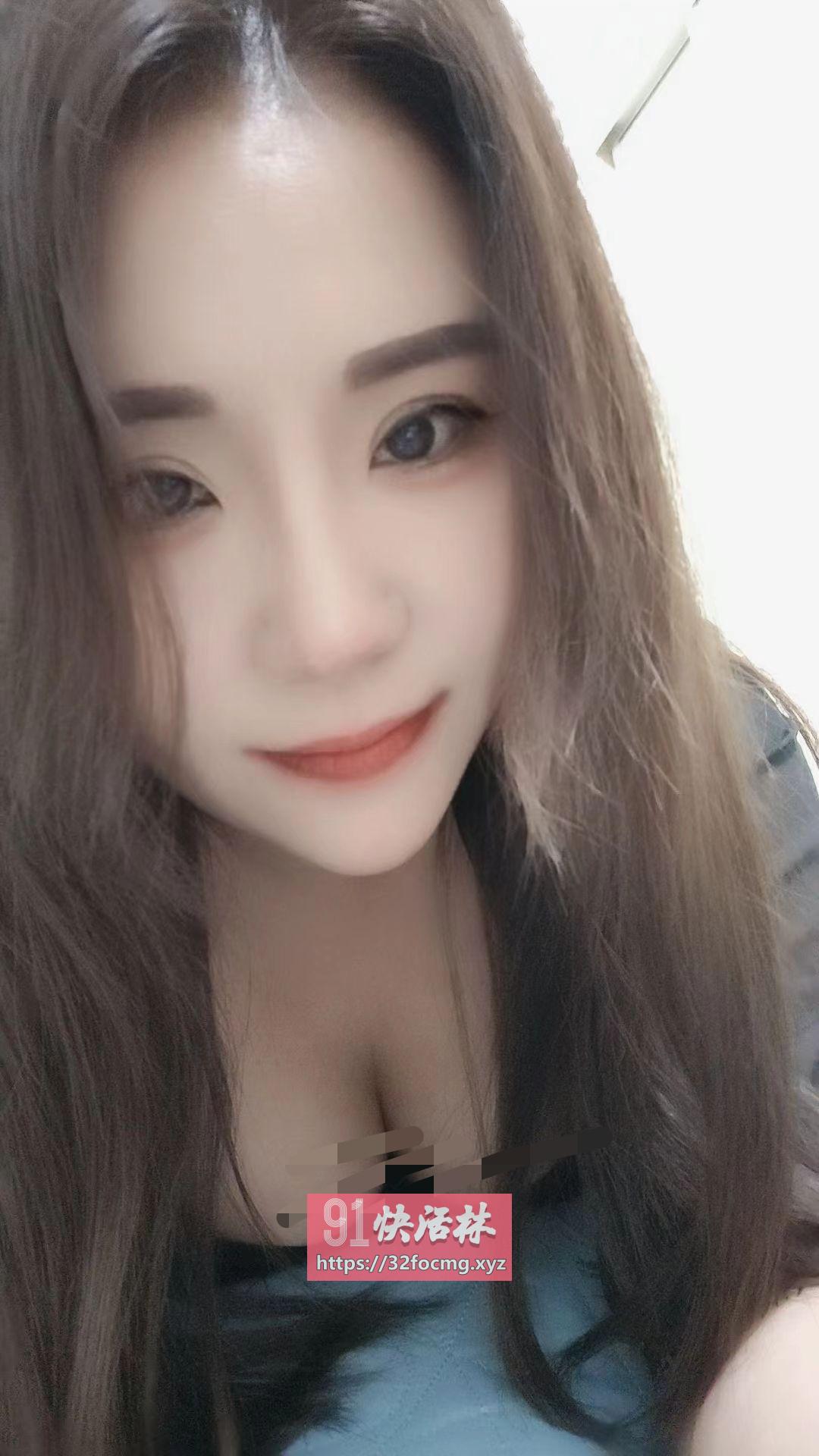 大胸肥臀少妇思思