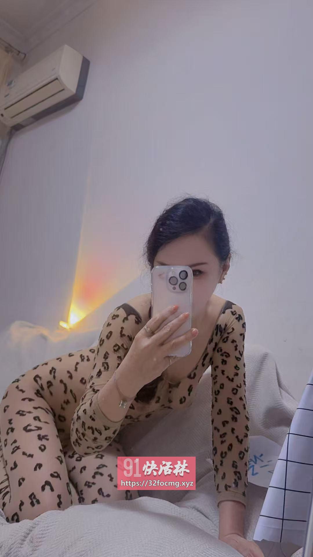 锦江区性感粉少妇