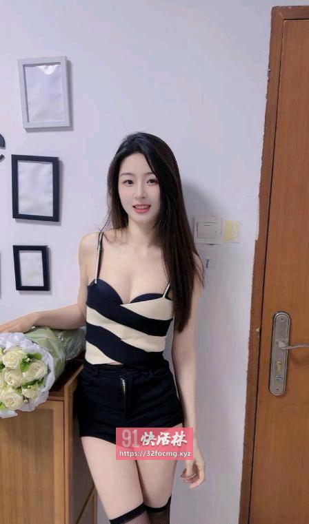 上城制服大奶少妇瑶瑶