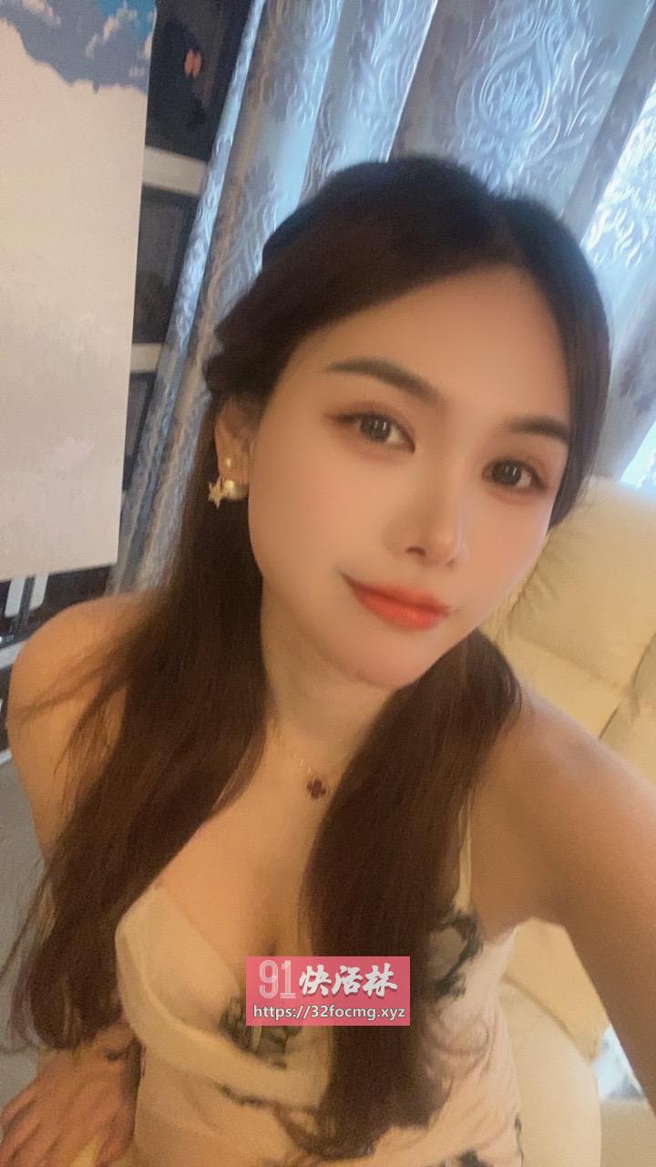 风骚妩媚动人少妇
