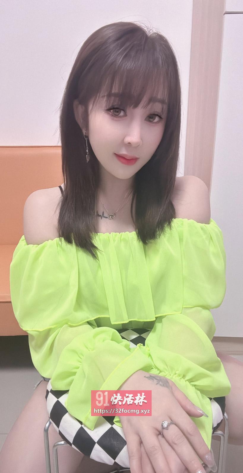 宝安白嫩妩媚软妹