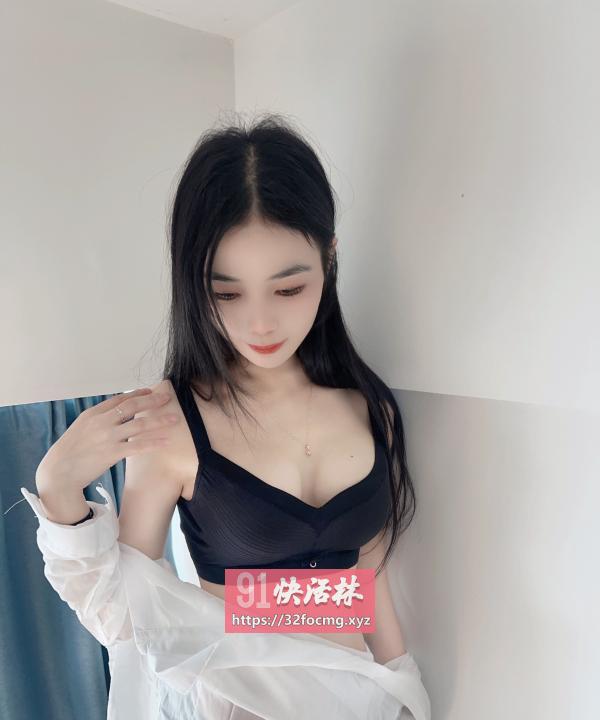 舌吻传教士云朵