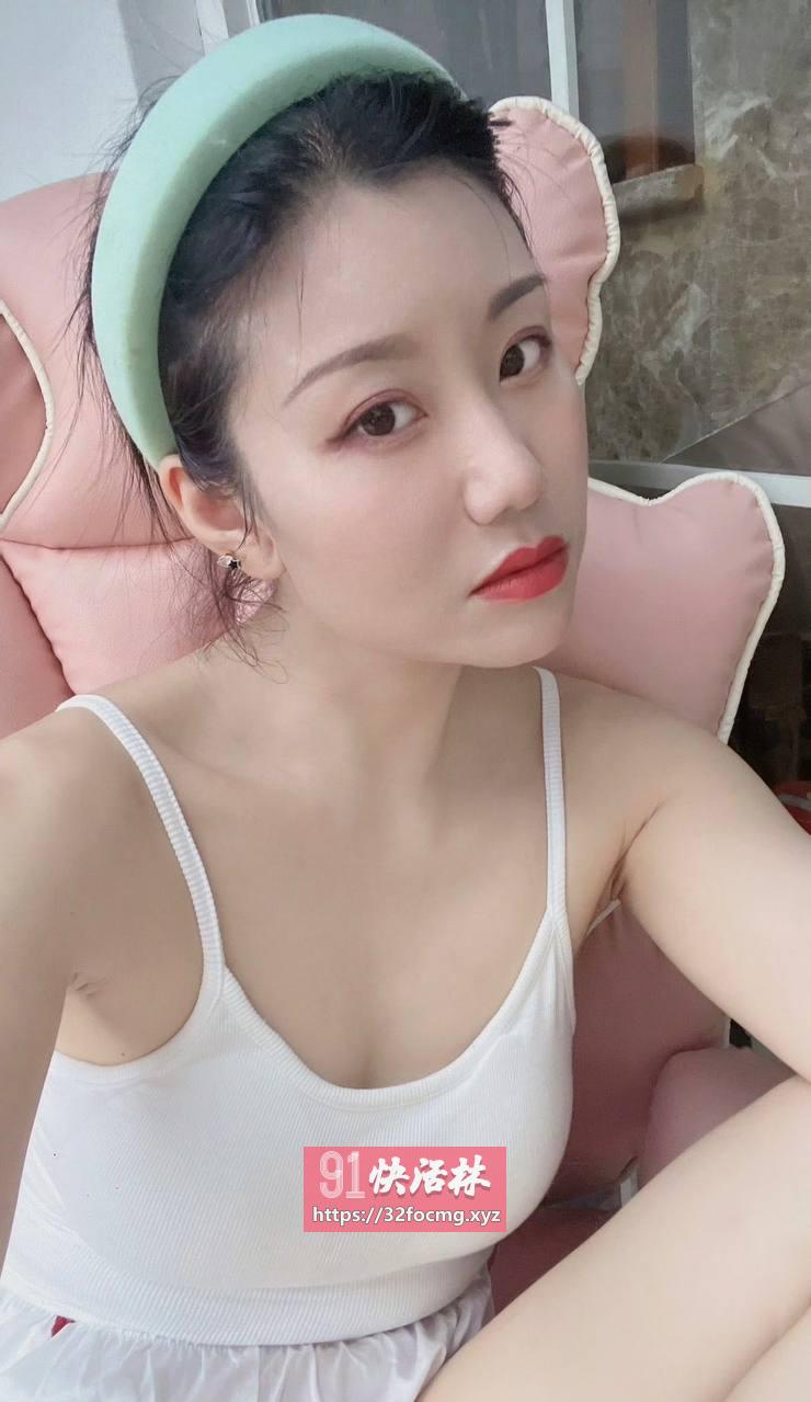 会吸的白虎很湿很滑