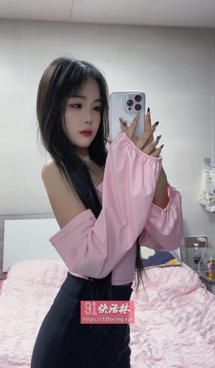 刚下海性欲强黑丝妹妹