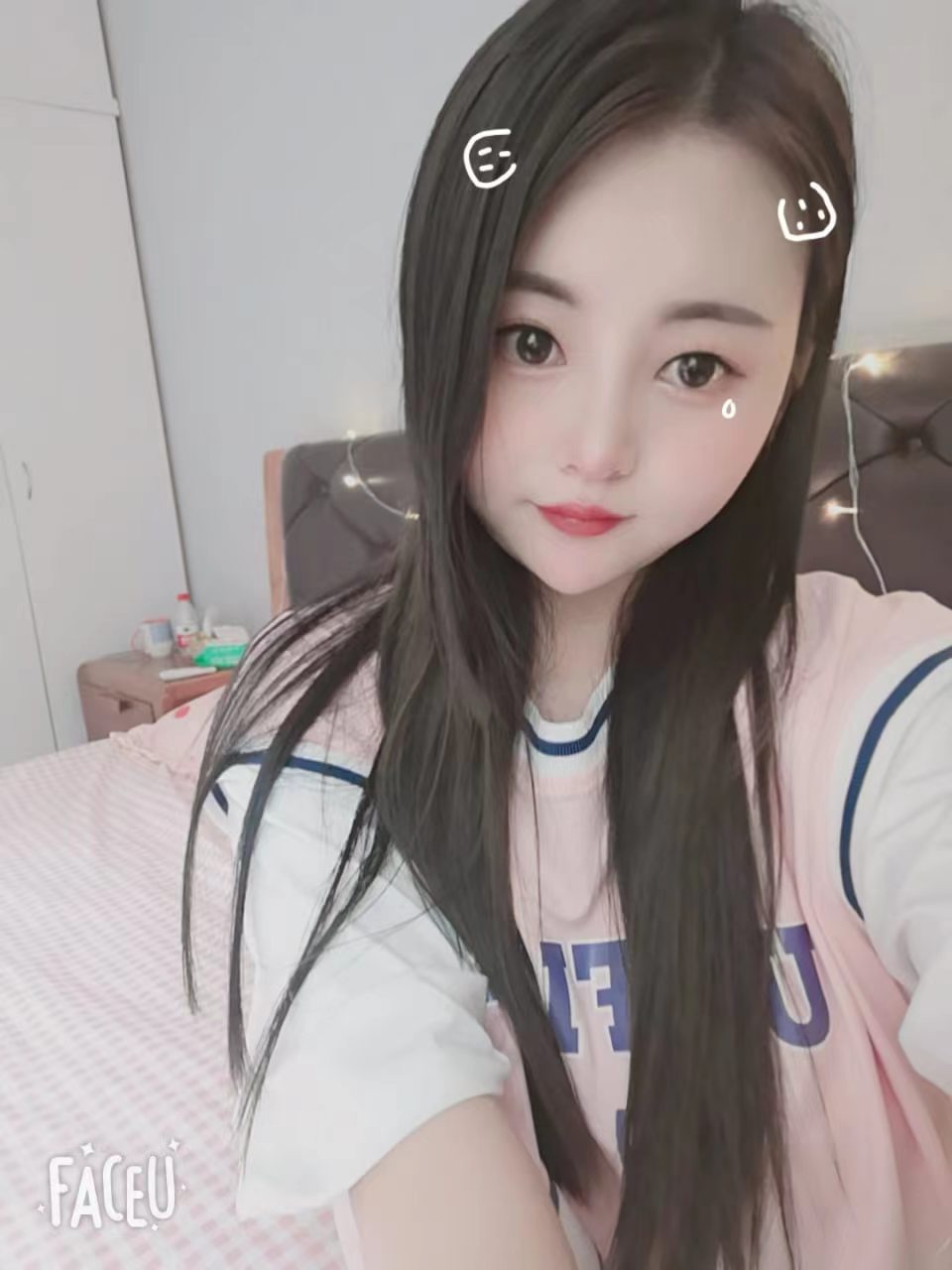 性感娇嫩小妹子