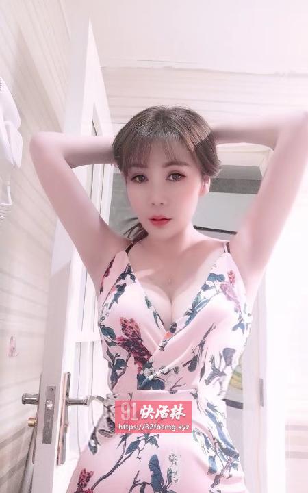 口活很好的小少妇
