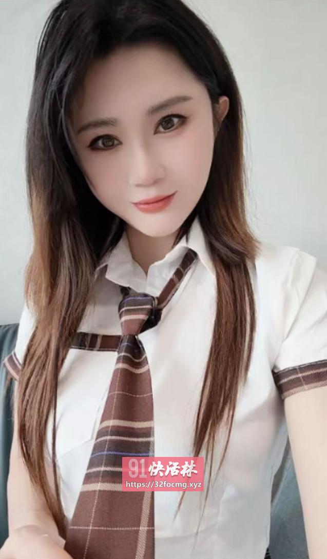 咸阳，粉嫩水多逼紧妹