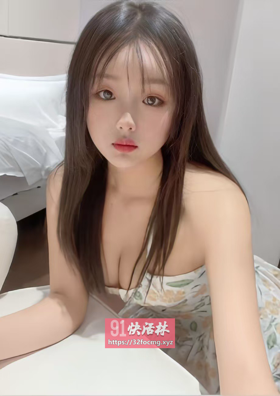南山白嫩纯欲小仙女