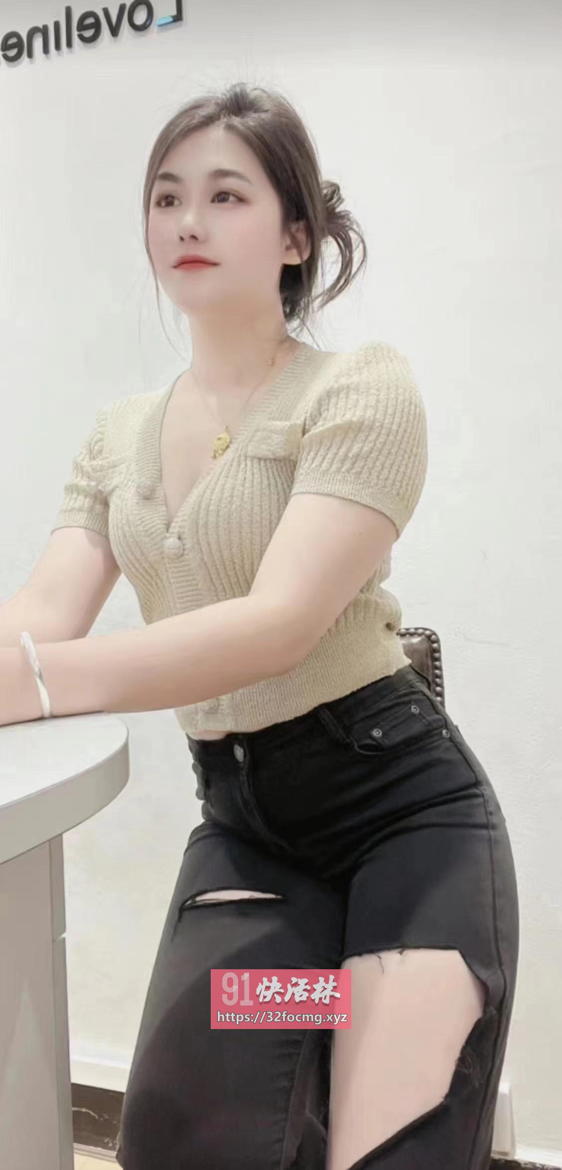宝安D奶丽丽