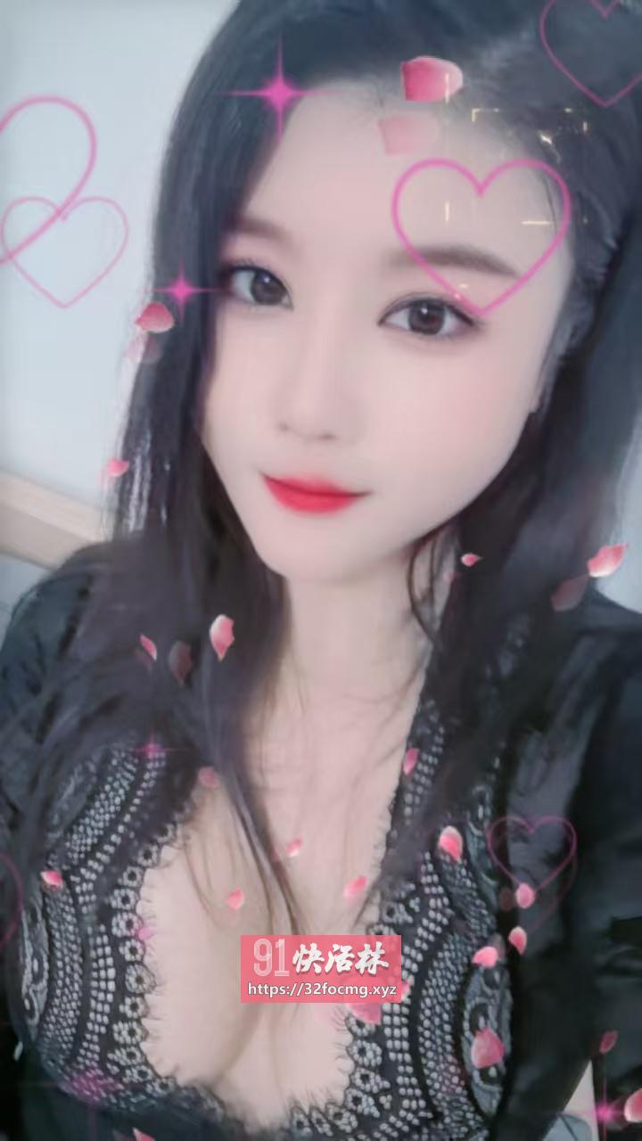 南山风骚多汁嫩妹