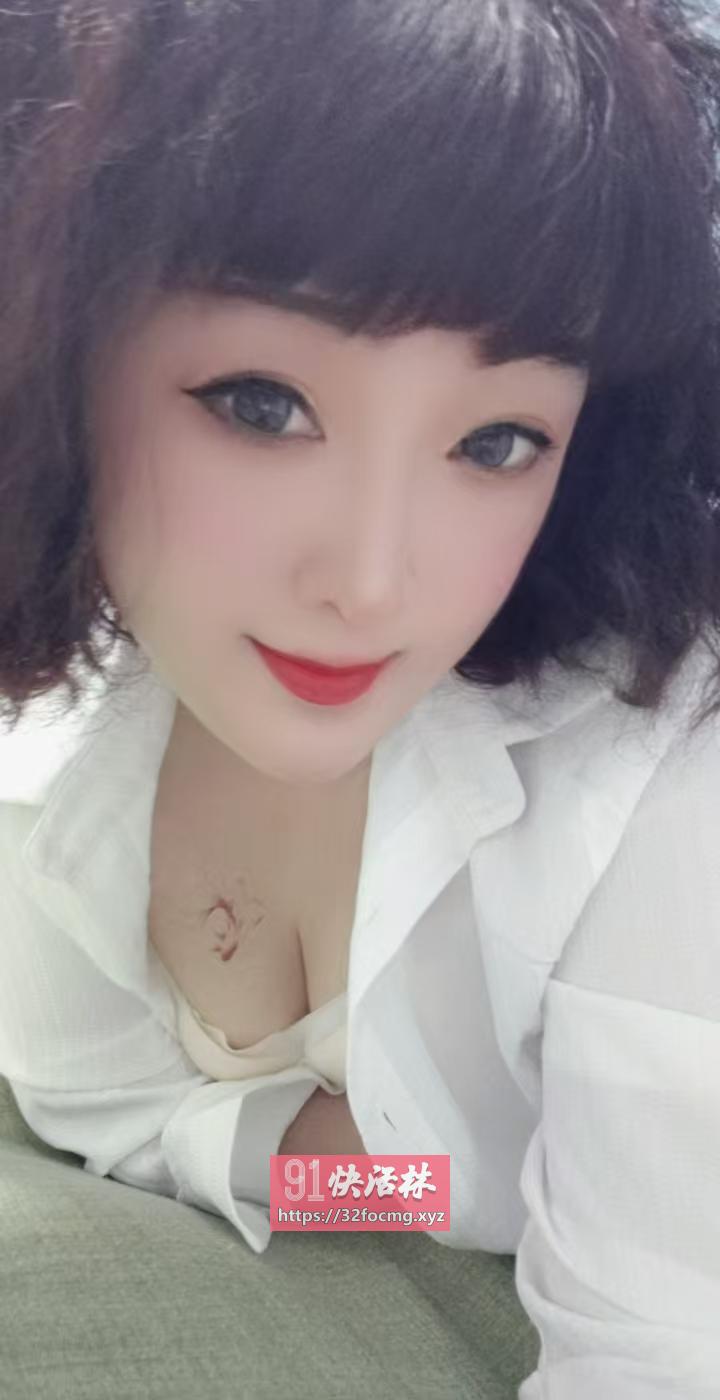 实惠泻火熟女