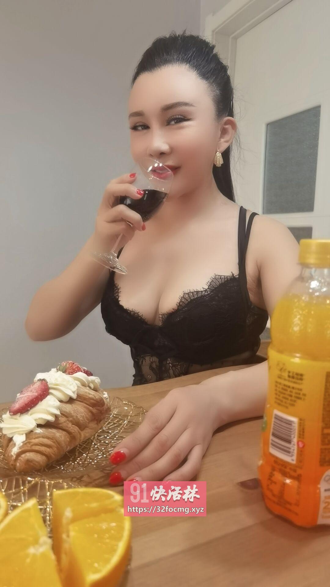 波大御姐丰满东北妞