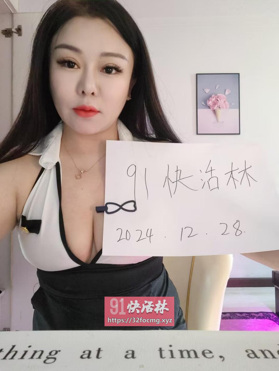 欧美精品蜜桃臀