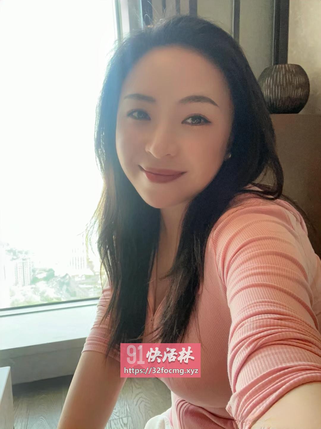风骚大奶熟女