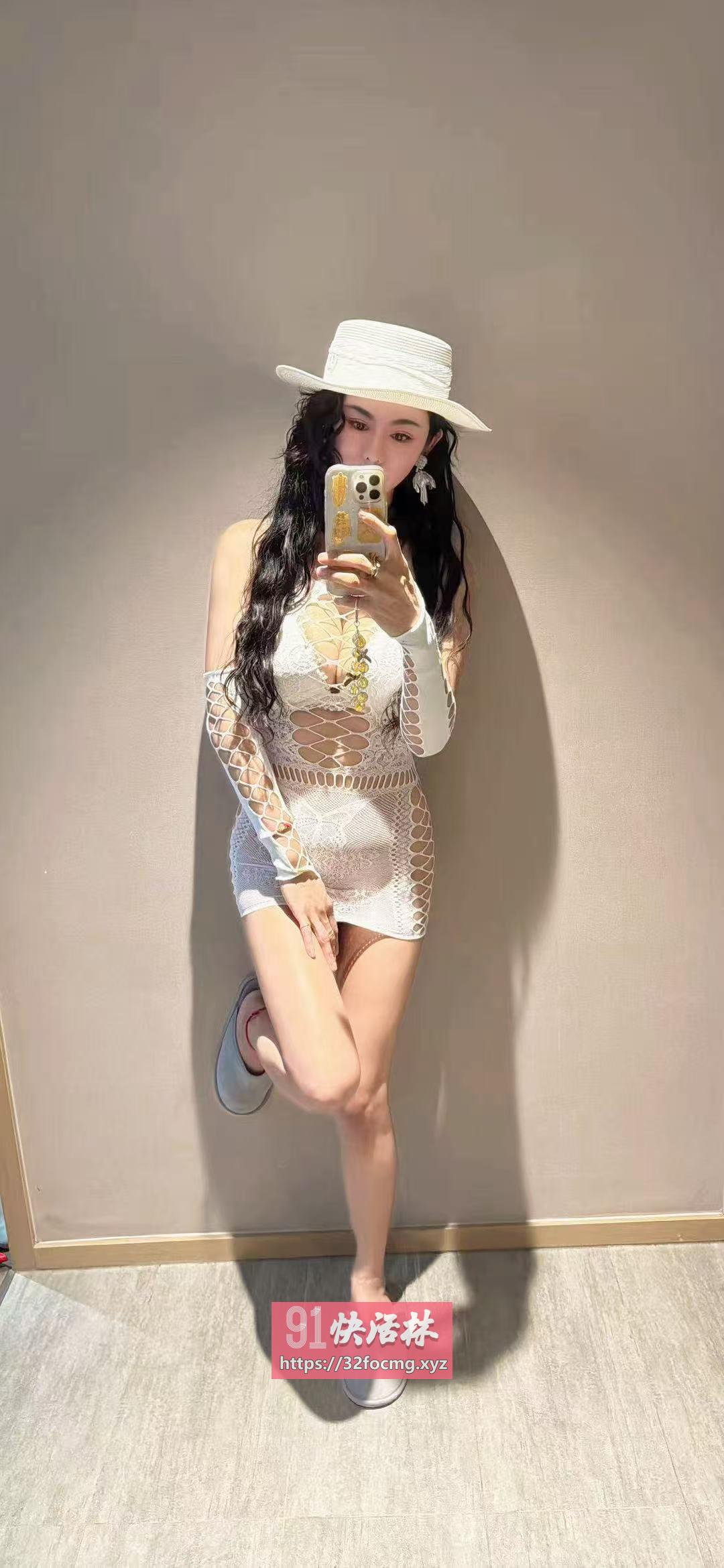 大波浪骚妇首炮汁水多