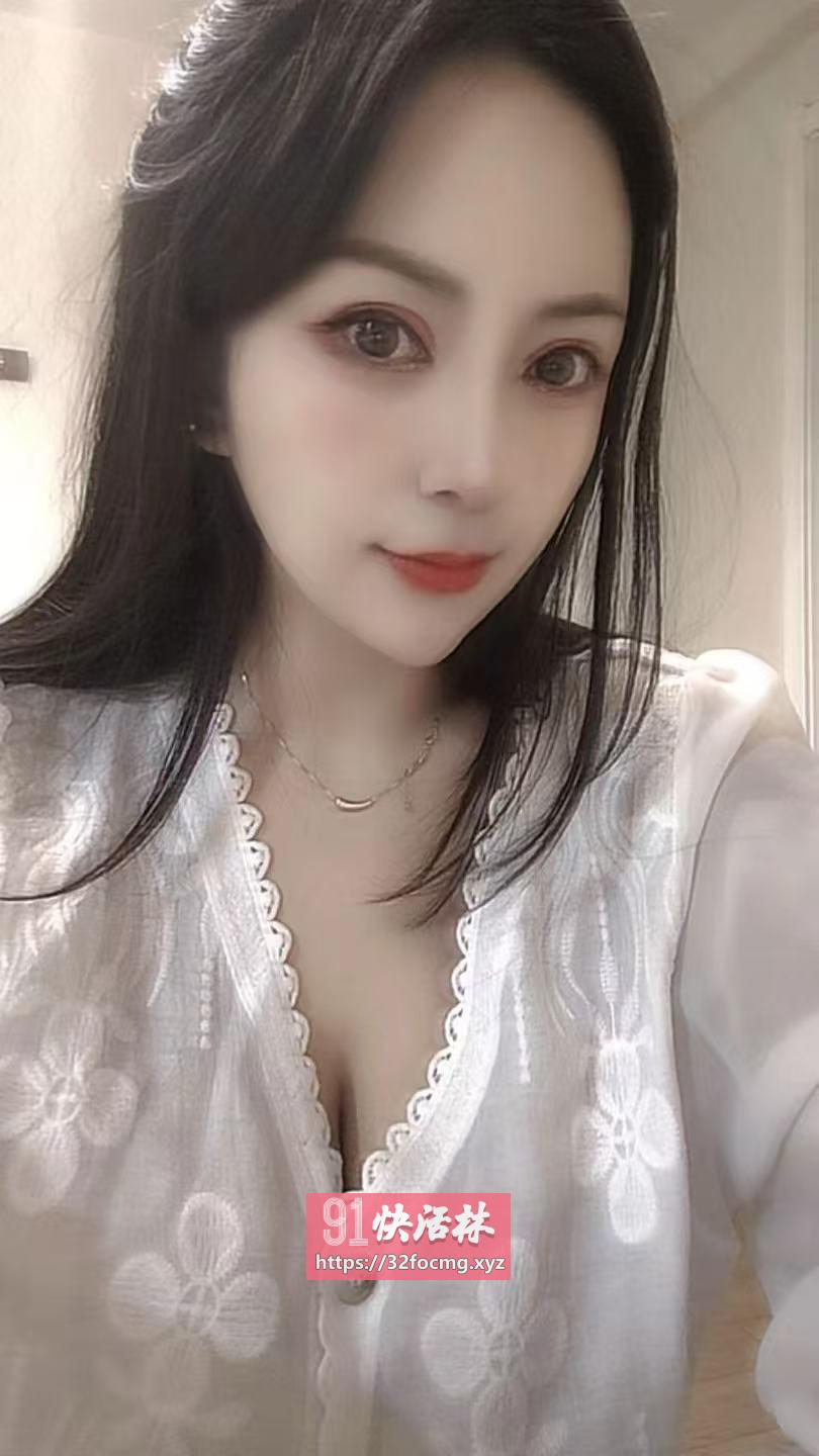 妩媚风情的极品尤物