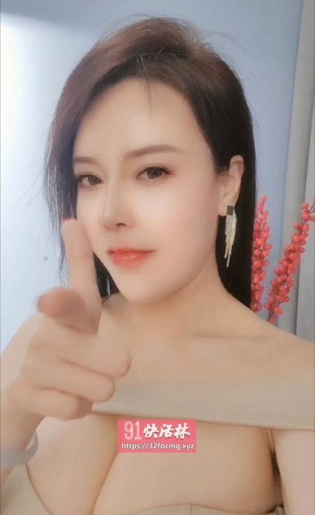 丰满莉莉老师