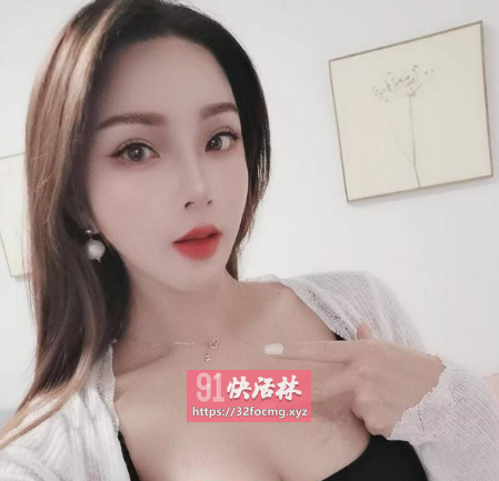 身材很棒的风骚妹子