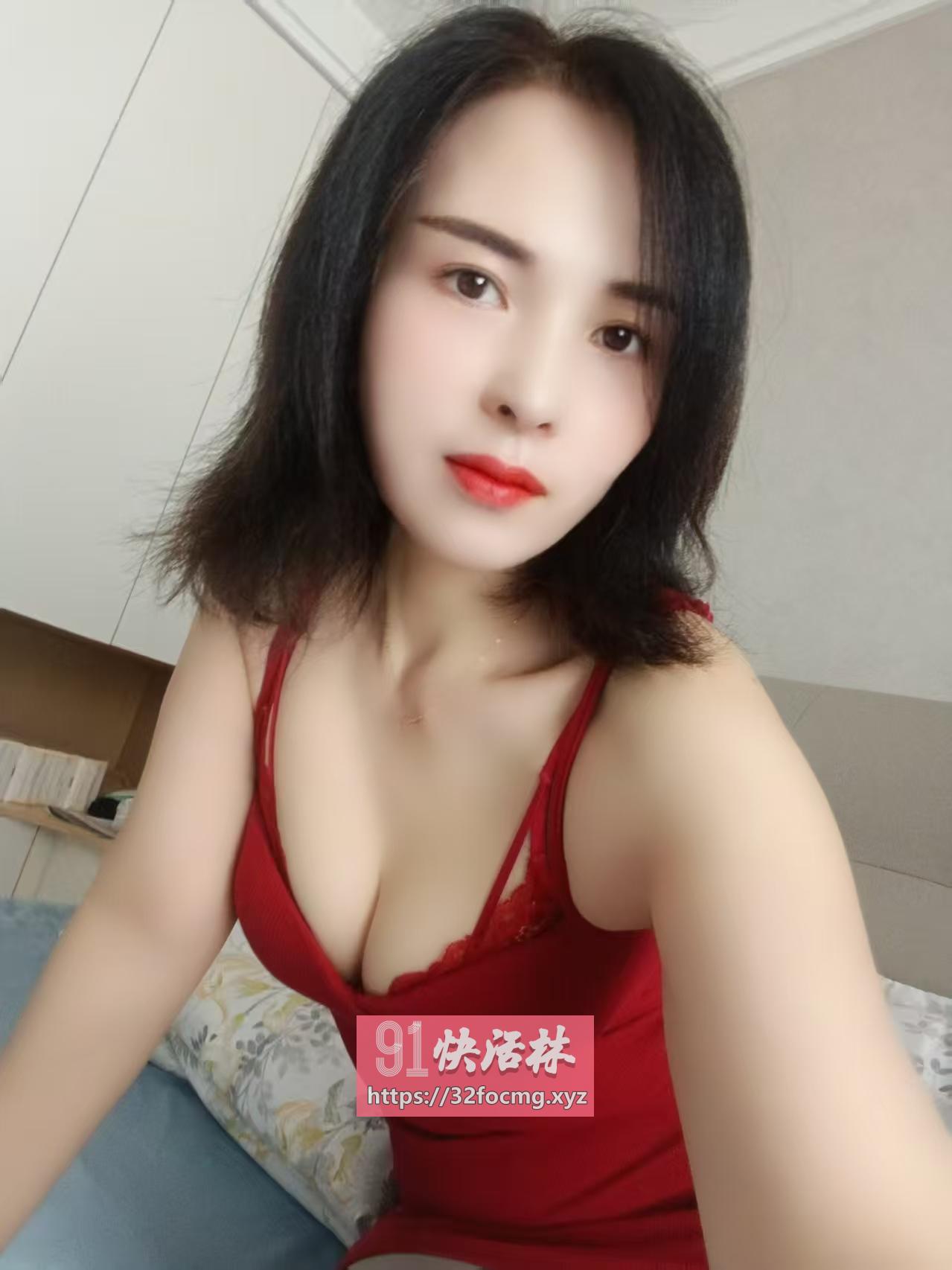 性感美臀御姐