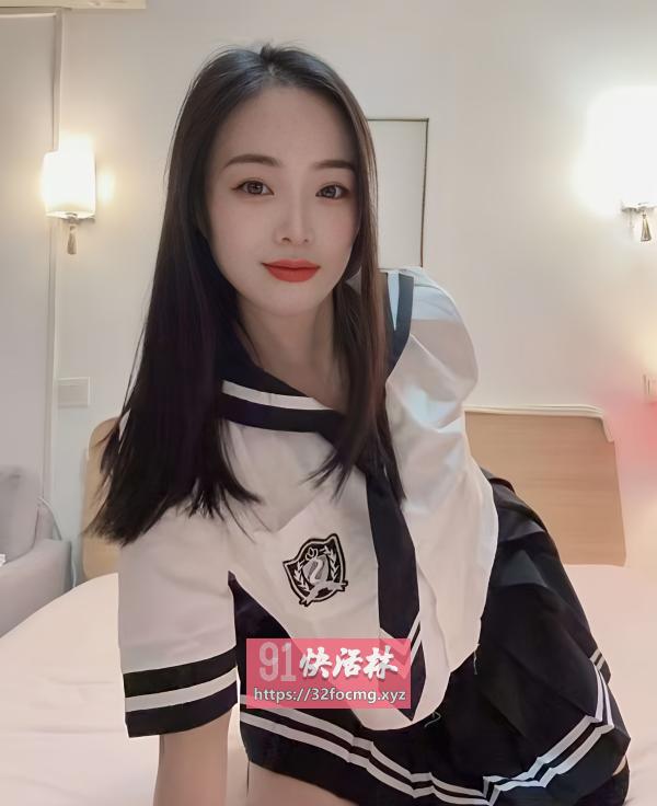 南海风骚美少妇