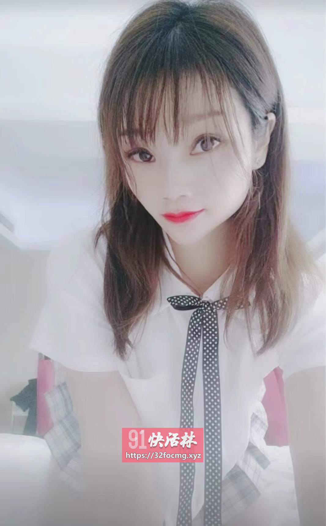 性感大翘臀莹莹