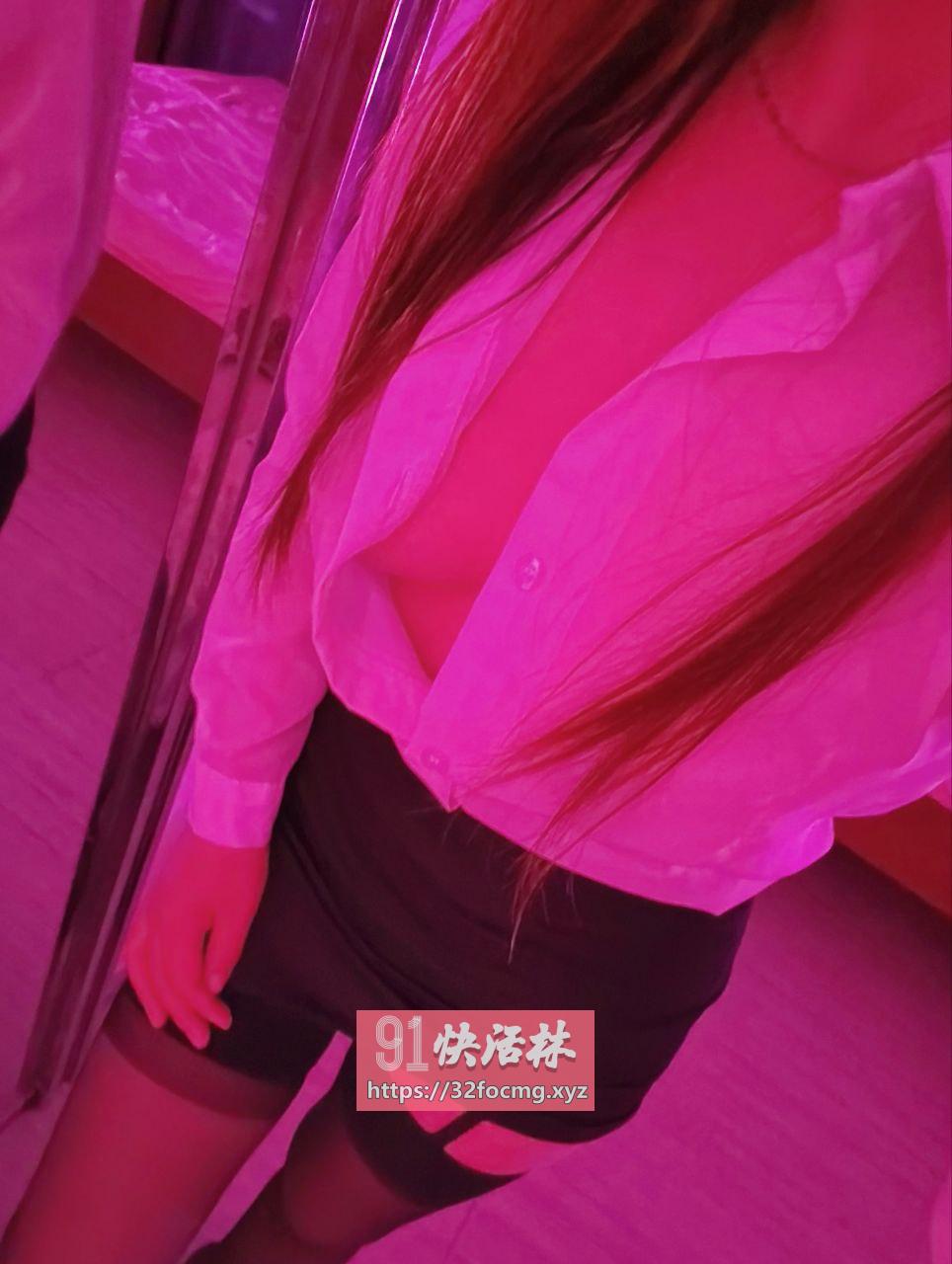 小店口活好的大胸美女
