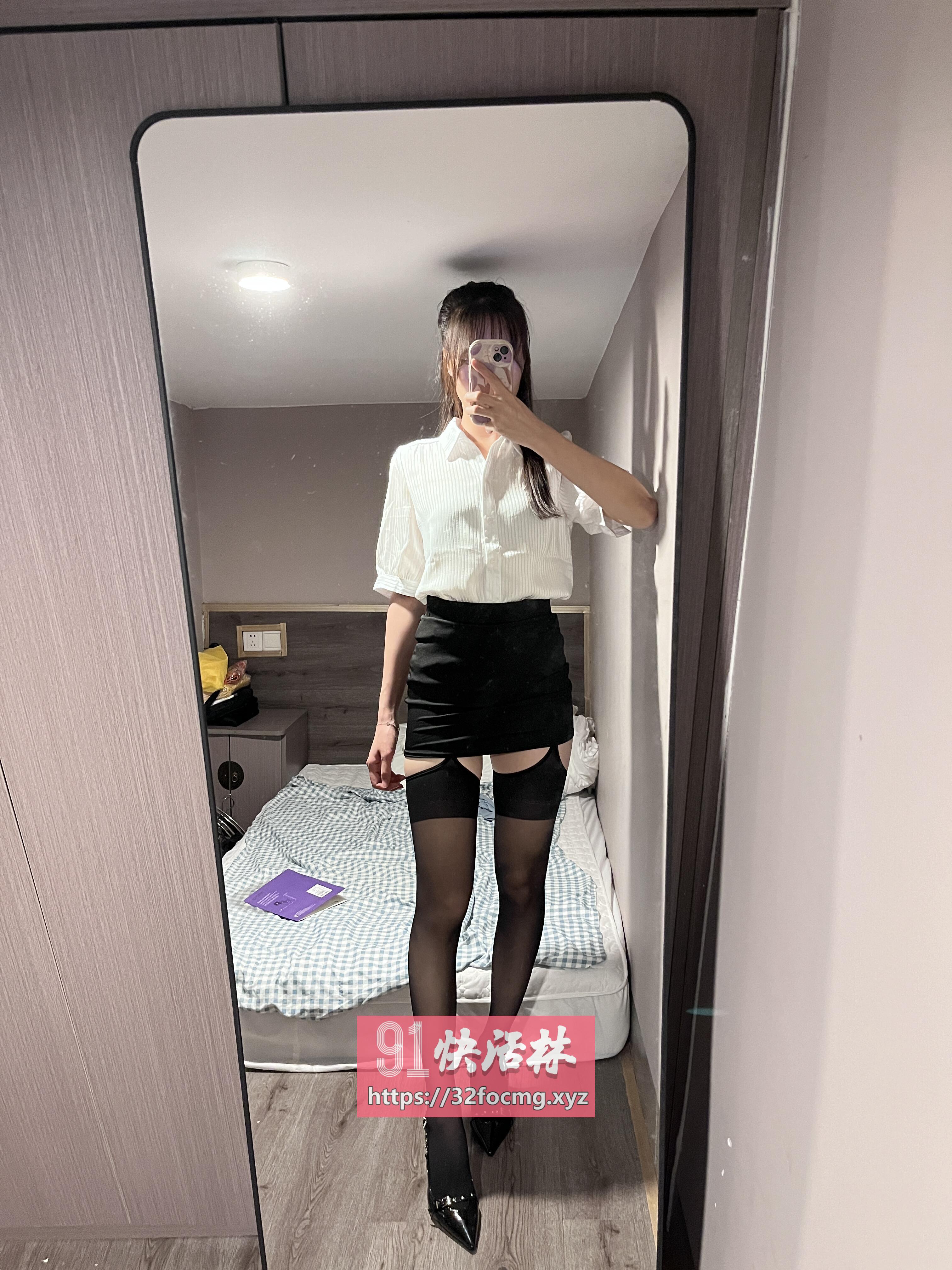 黑丝长腿御姐