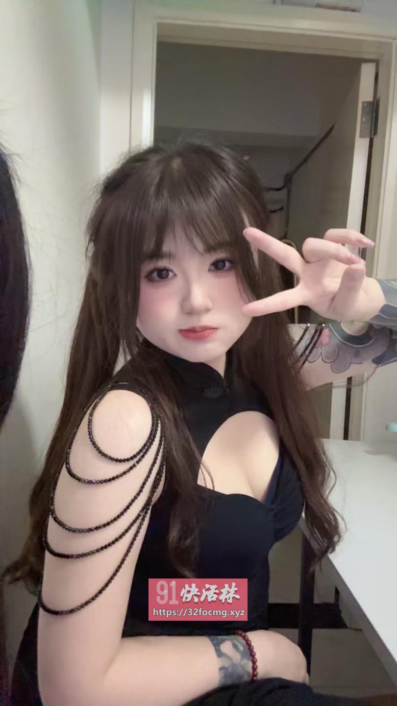 重庆兼职嫩妹三点粉