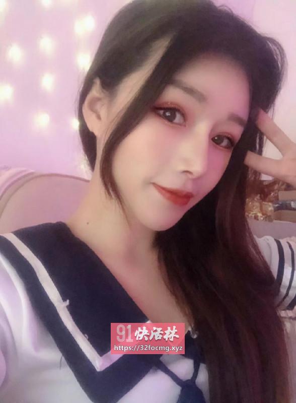 长腿闷骚少妇