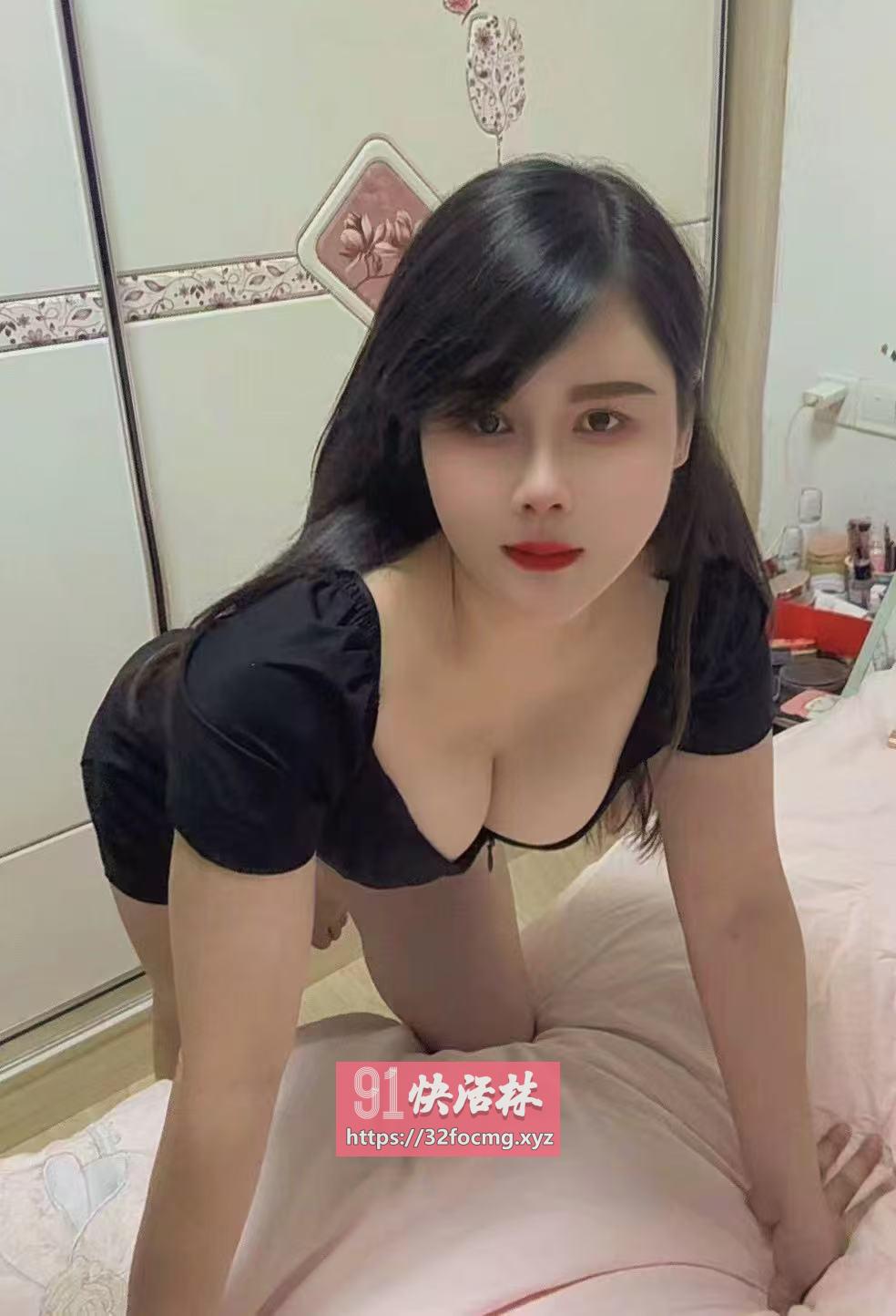 丰满紧致小骚货