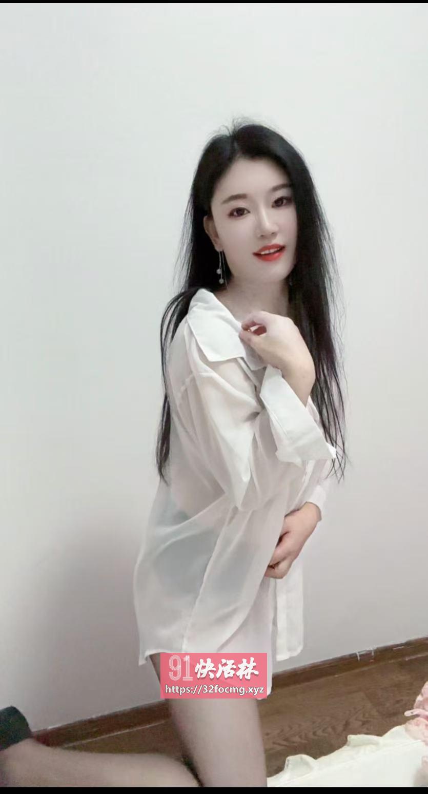 南京风骚粉嫩奶大欲女服务好
