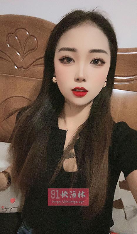 气质御姐范美女