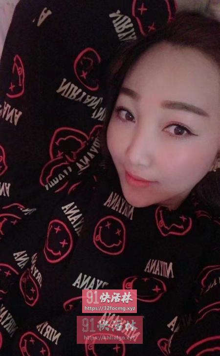 徐东大奶少妇