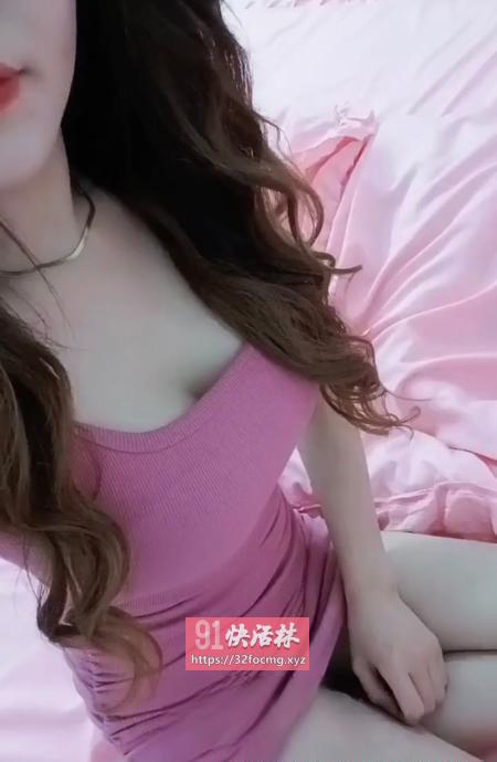 丰满身材骚熟女