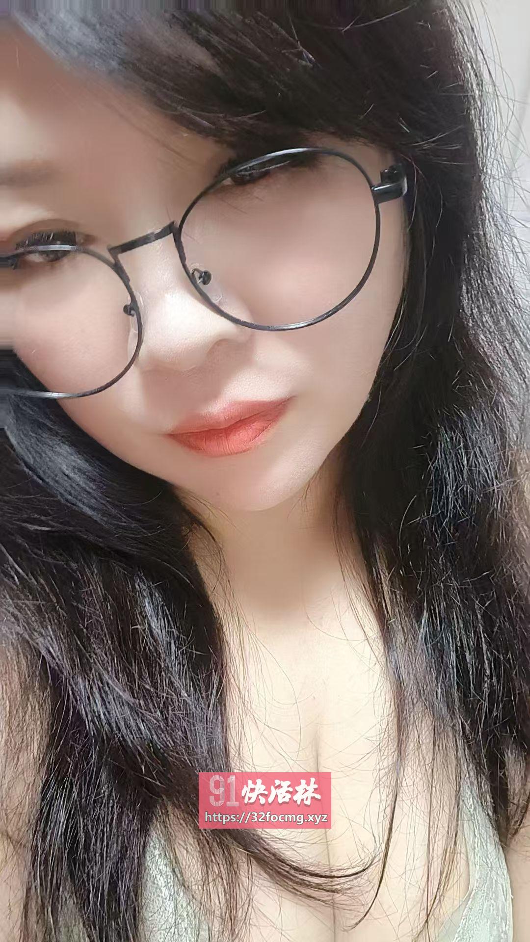 主打角色扮演的消魂美女