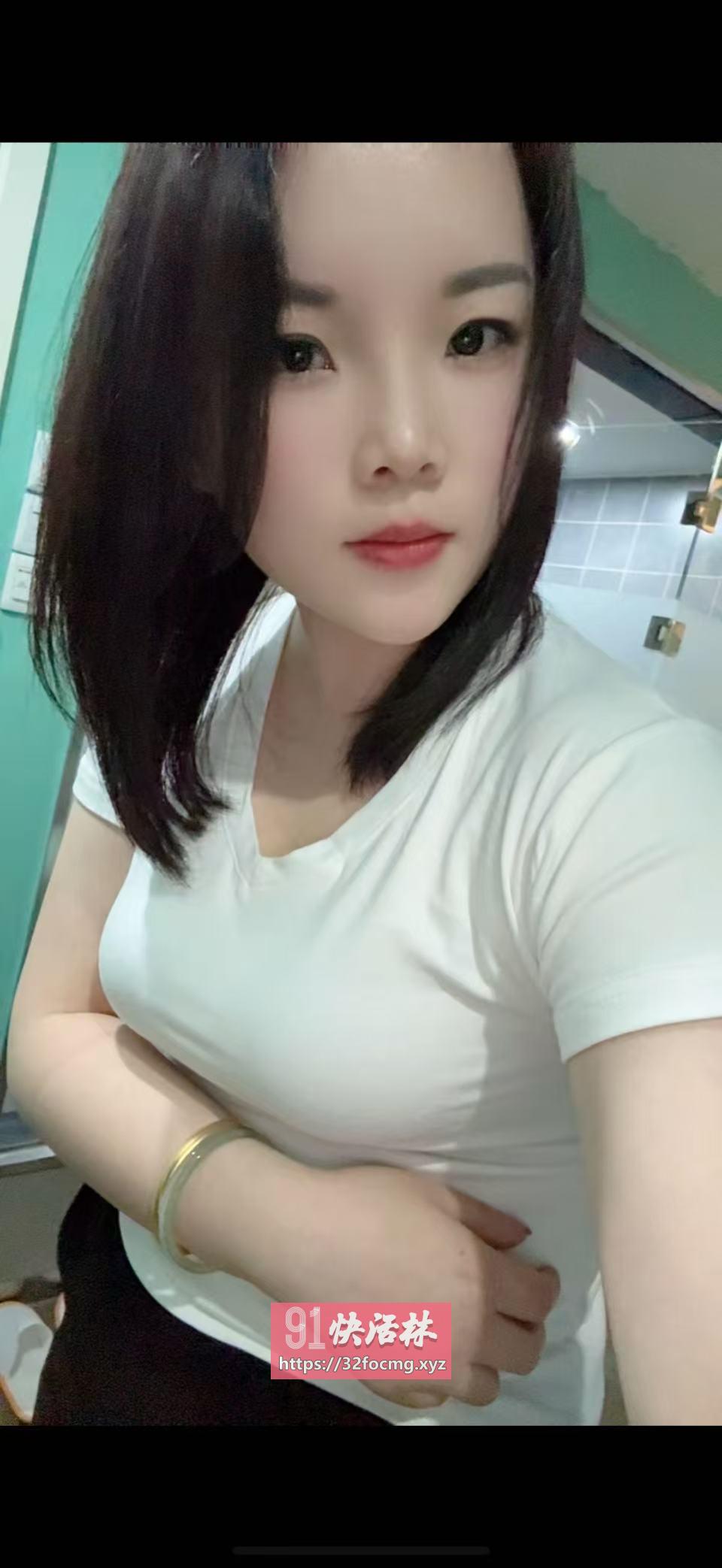 刚下海的极品小妹