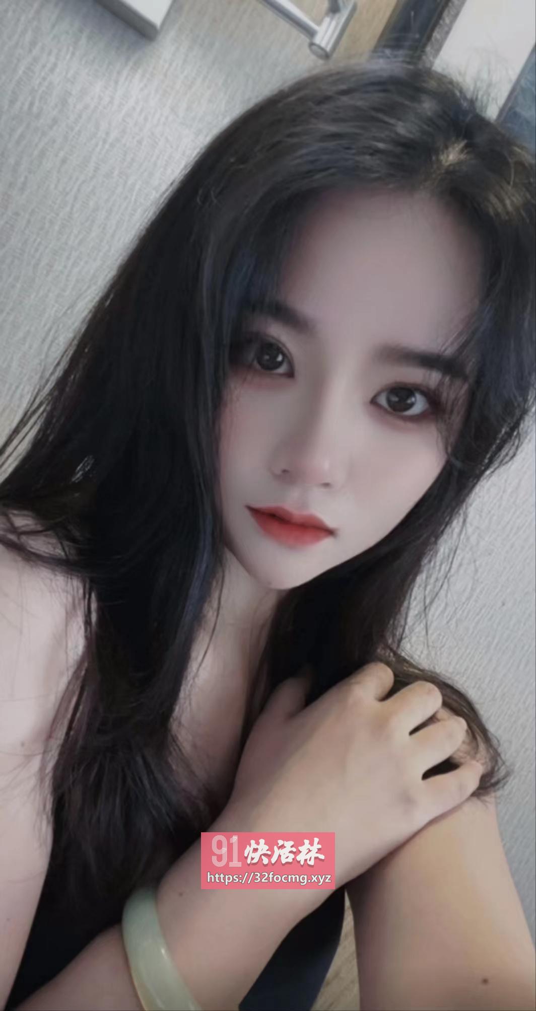 骚逼长腿少妇