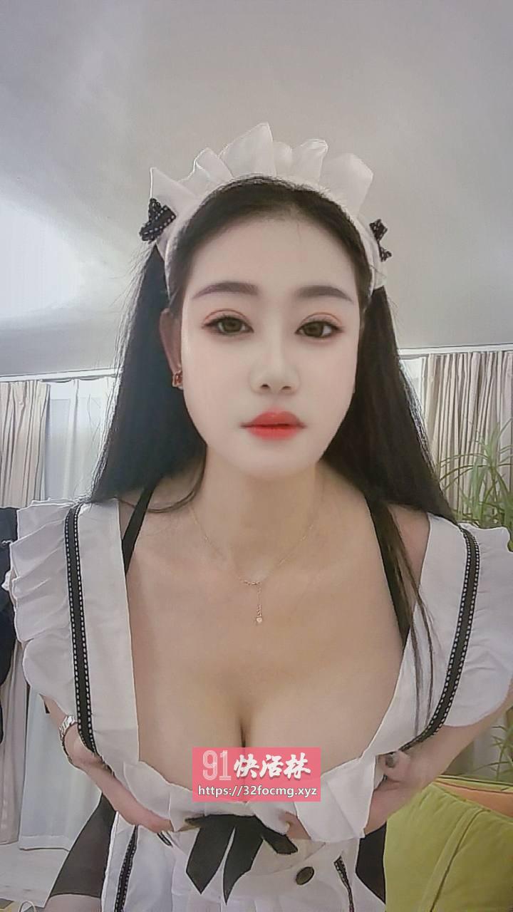 制服诱惑反差婊