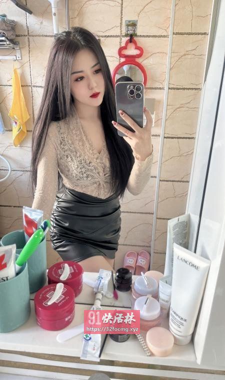 金水兼职小美女