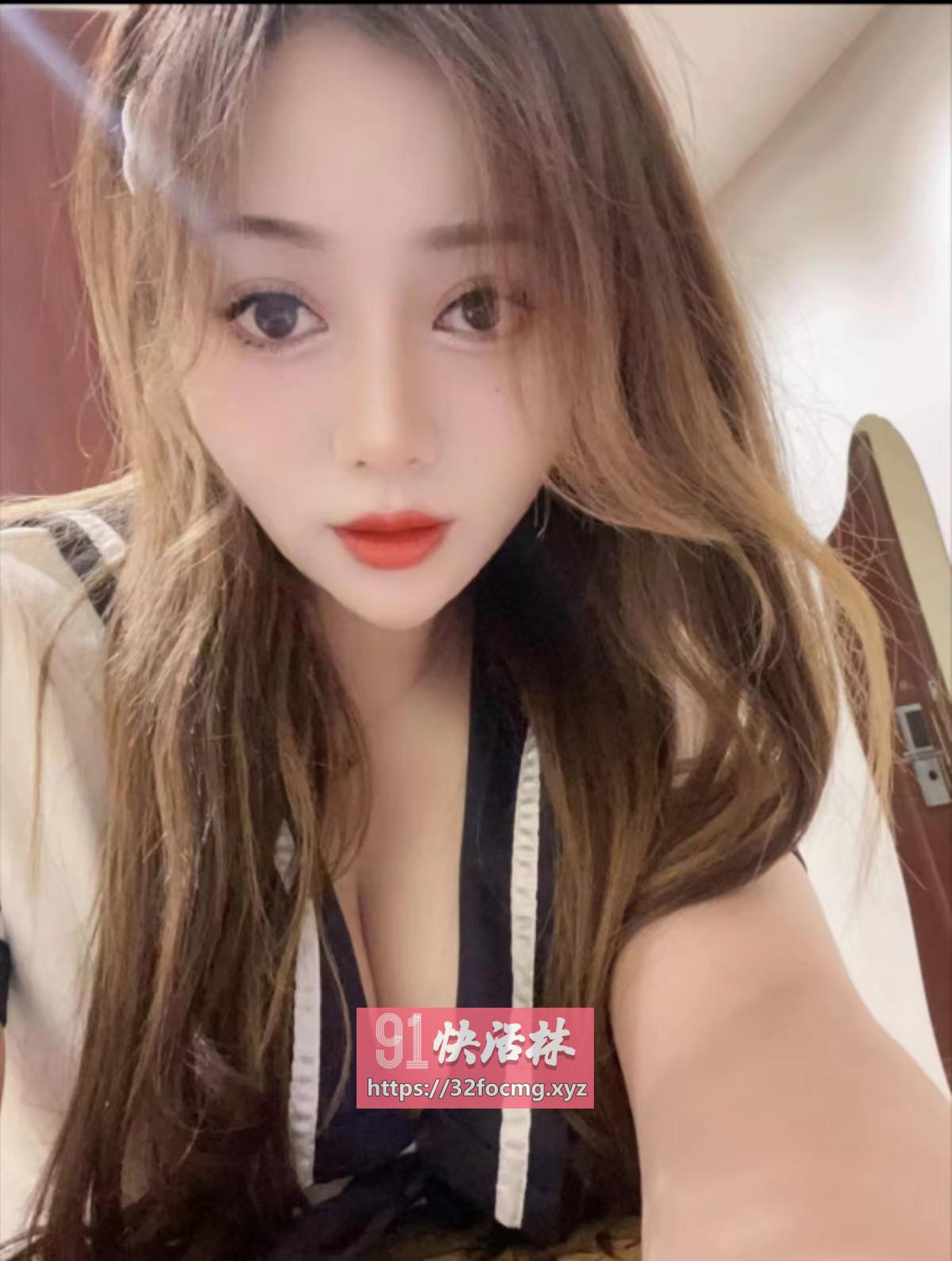 兼职粉嫩水多活好小妹