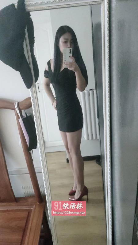 河东极品身材妖娆小姐姐