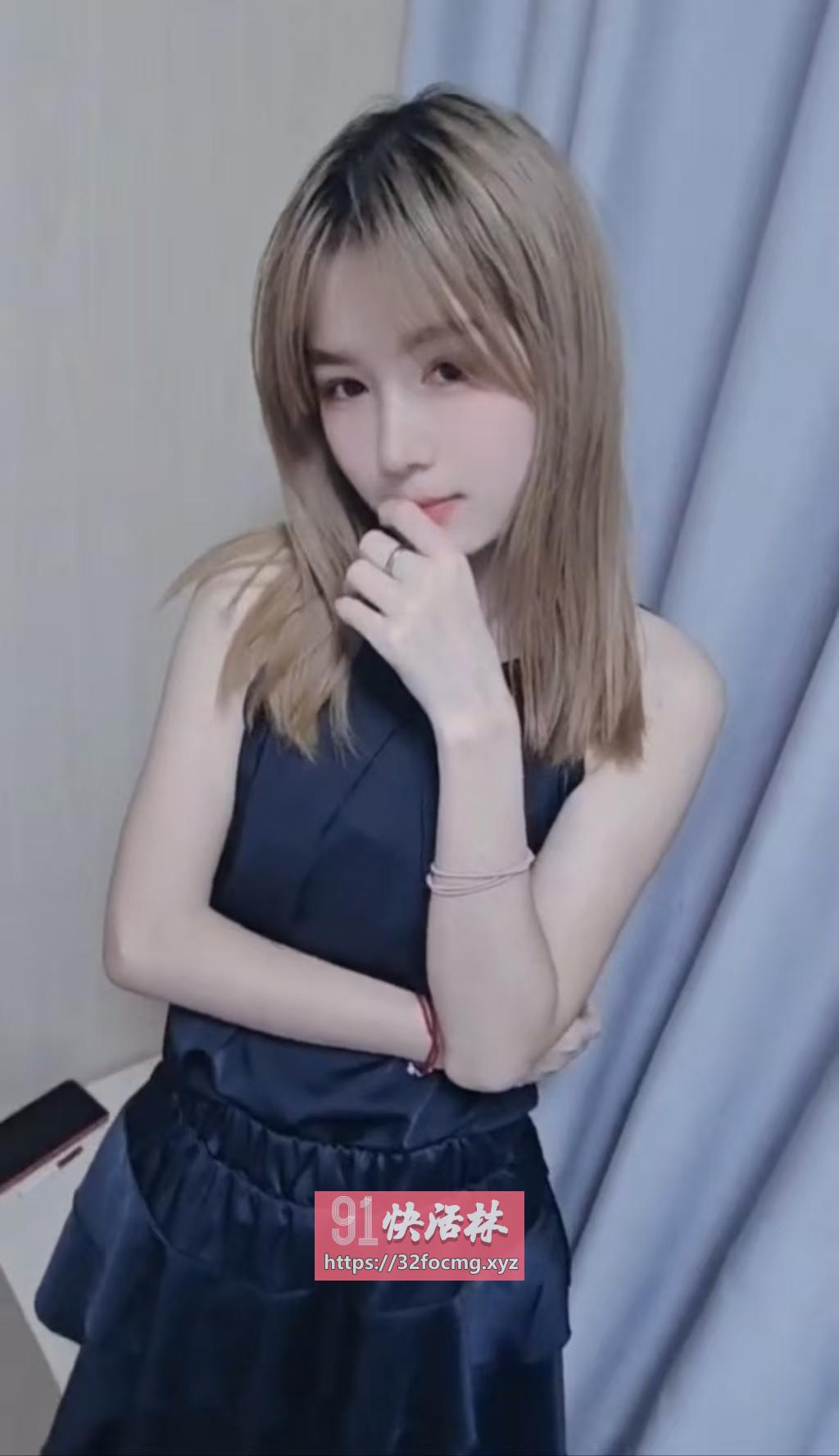南京极媚极骚小湿妹水超多