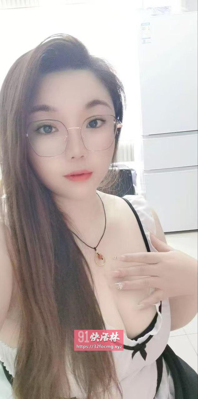 02后粉色乳头.粉穴水多
