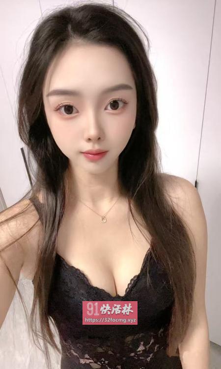 白云温柔小骚妇