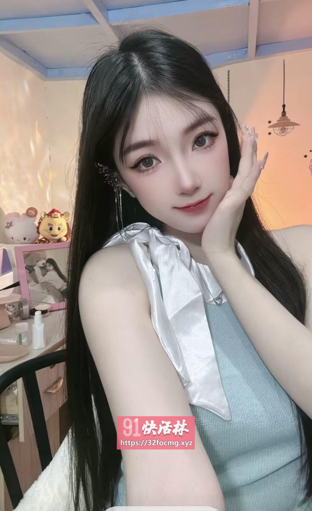 北京三点粉嫩小妹